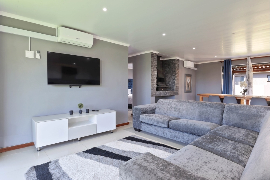 4 Bedroom Property for Sale in Darling Western Cape